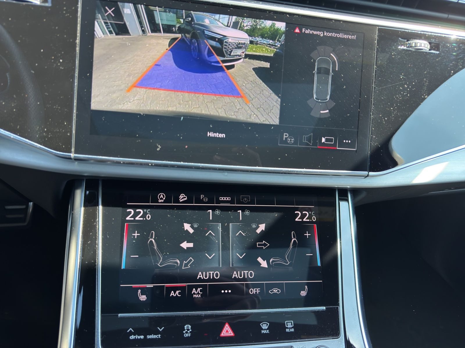 Audi Q7 – Foto 12
