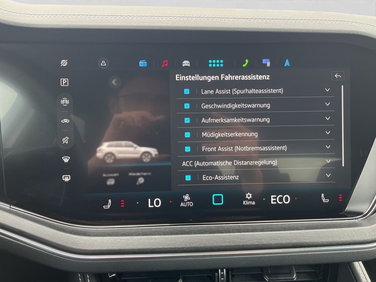 Volkswagen Touareg – Bild 14