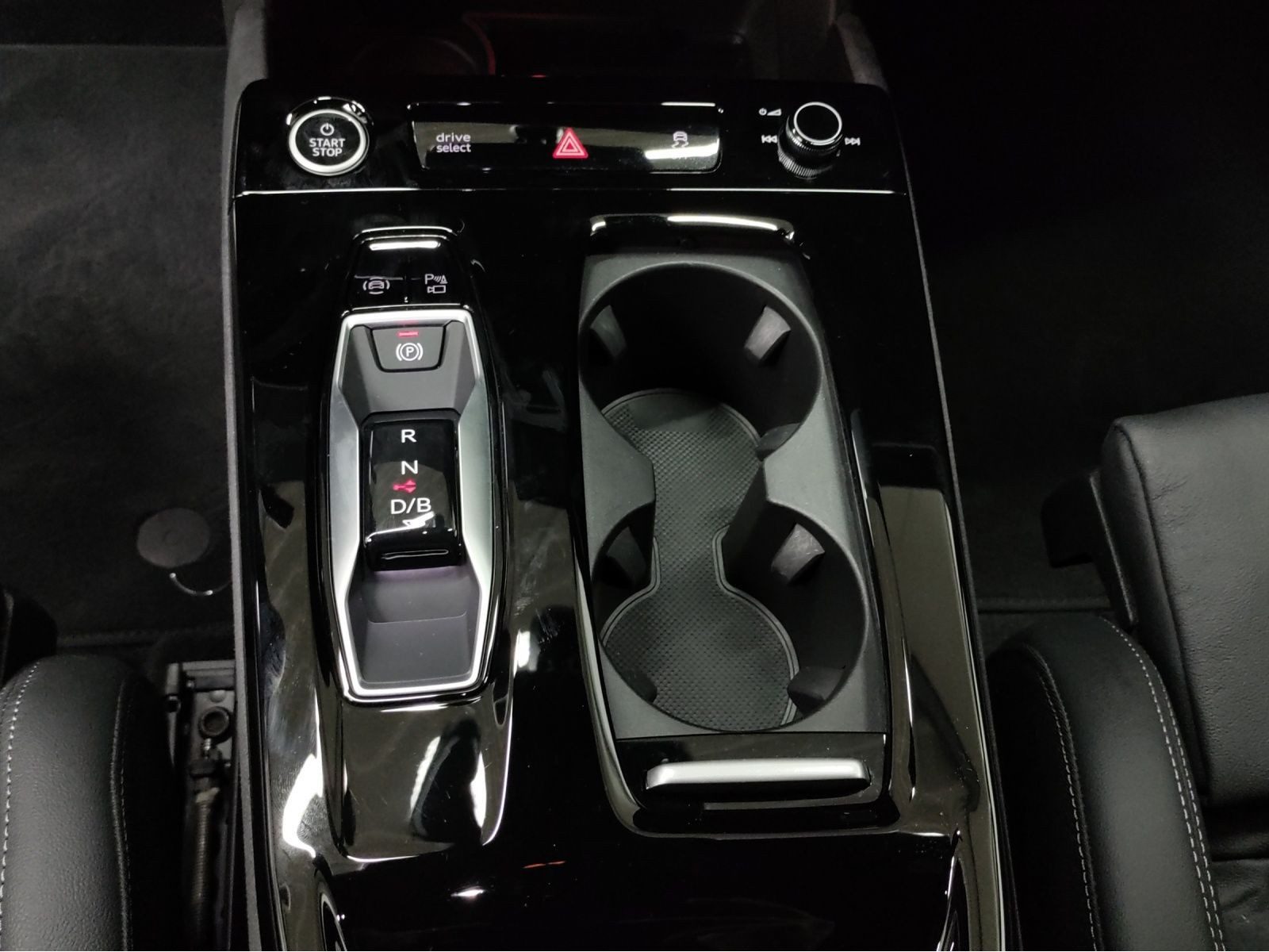 Audi Q6 e-tron – Bild 11
