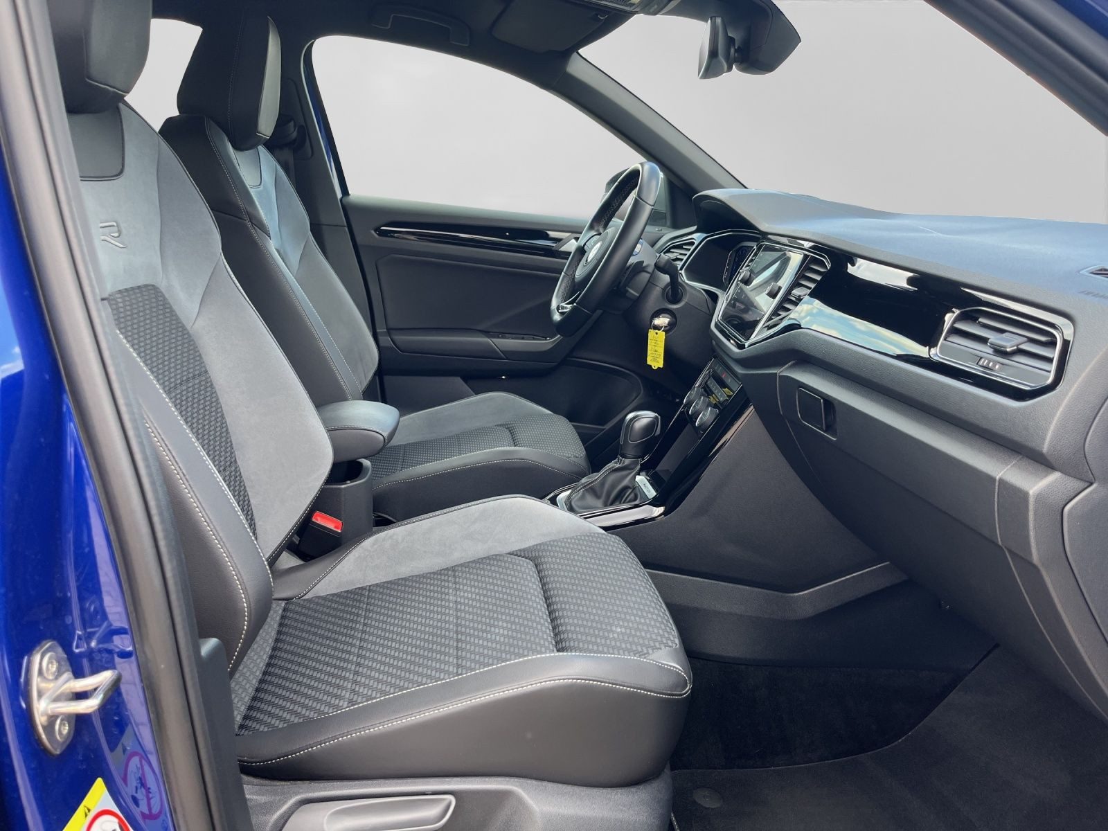 Volkswagen T-Roc – Foto 4