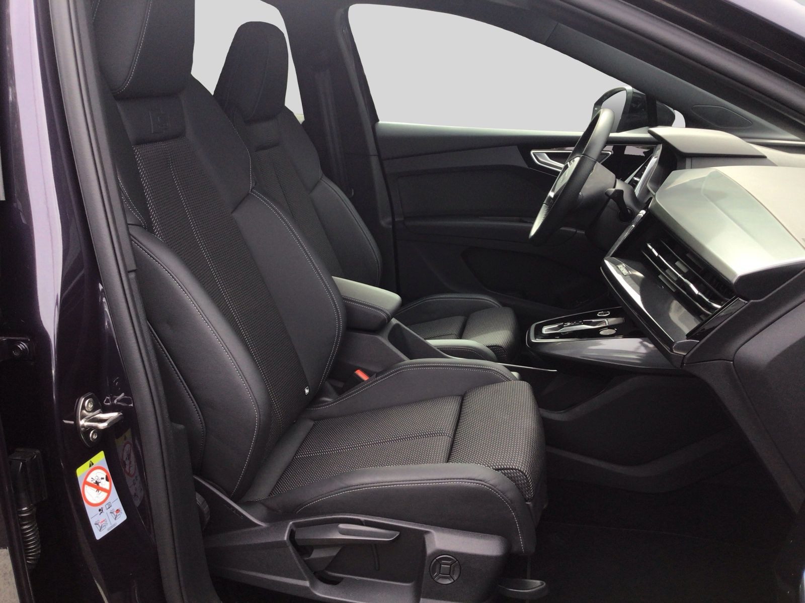 Audi Q4 e-tron – Foto 4
