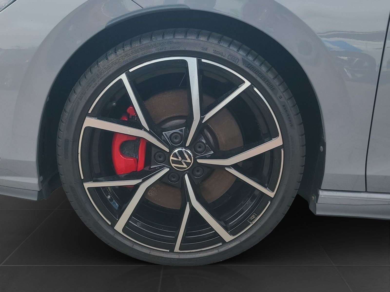 Volkswagen Golf GTI – Bild 7