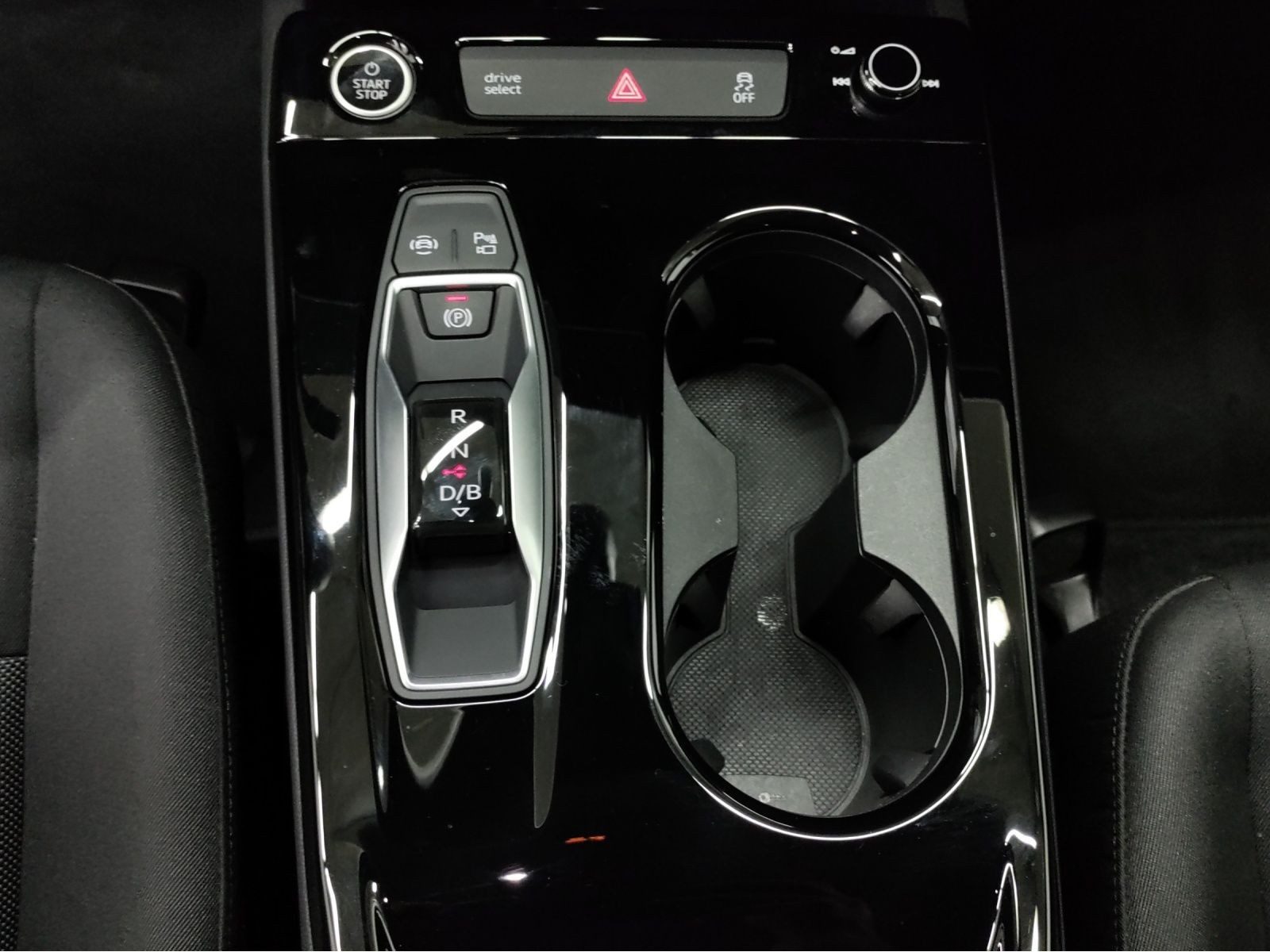 Audi Q6 e-tron – Bild 11