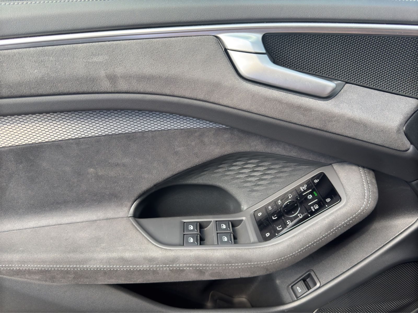 Audi A6 Avant – Bild 8
