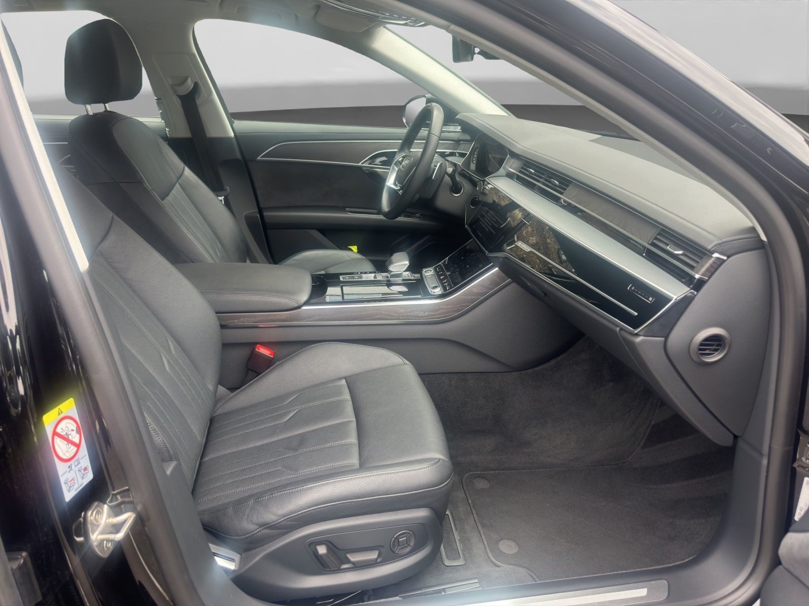 Audi A8 – Bild 4