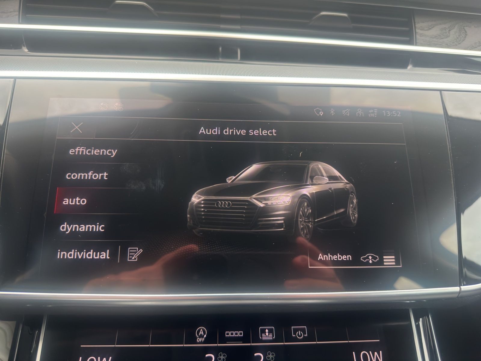Audi A8 – Bild 15