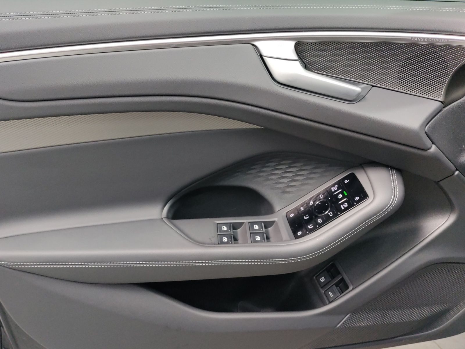 Audi A6 Avant – Foto 8