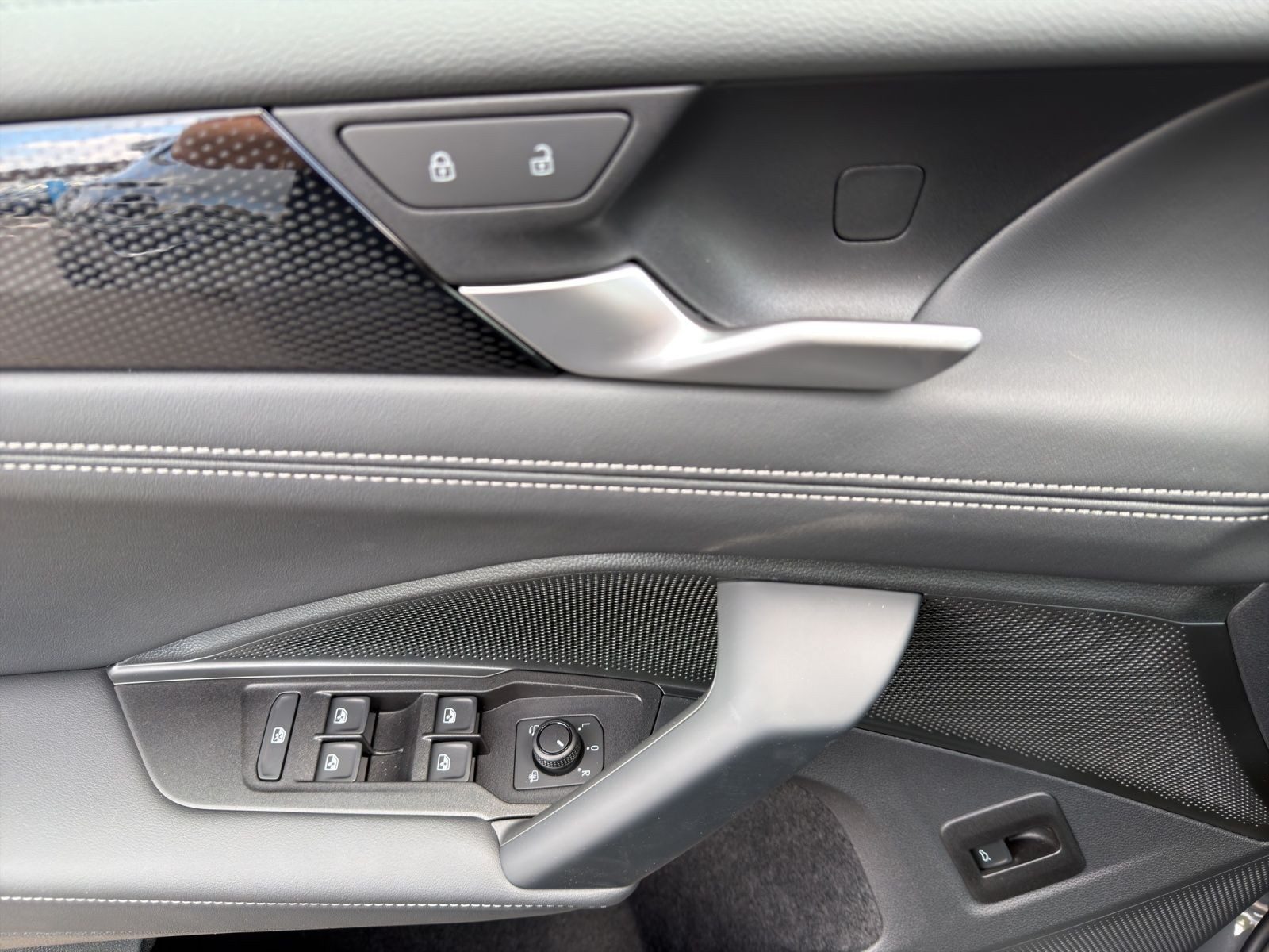 Volkswagen Tiguan – Foto 8