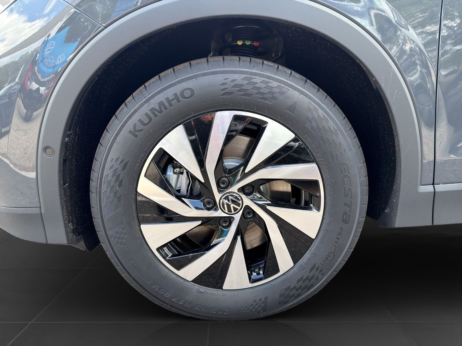 Volkswagen Tiguan – Bild 7