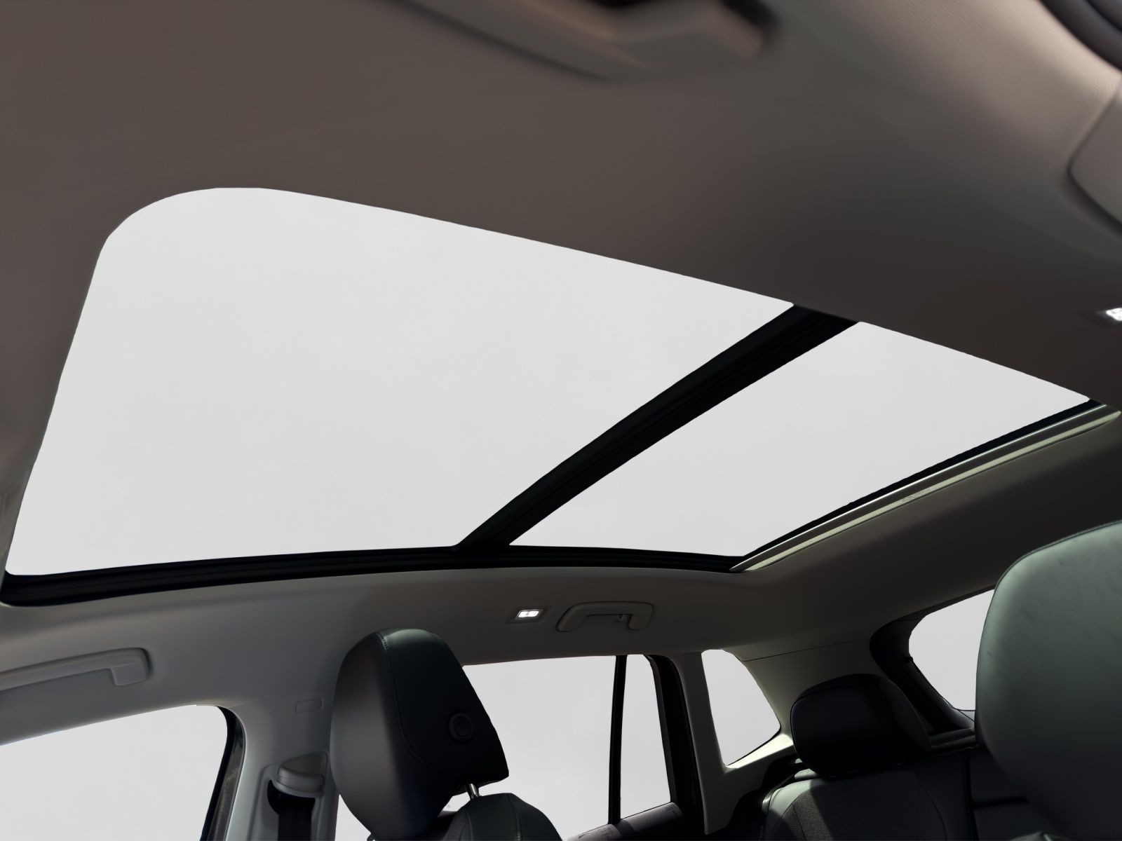 Volkswagen Tiguan – Bild 18