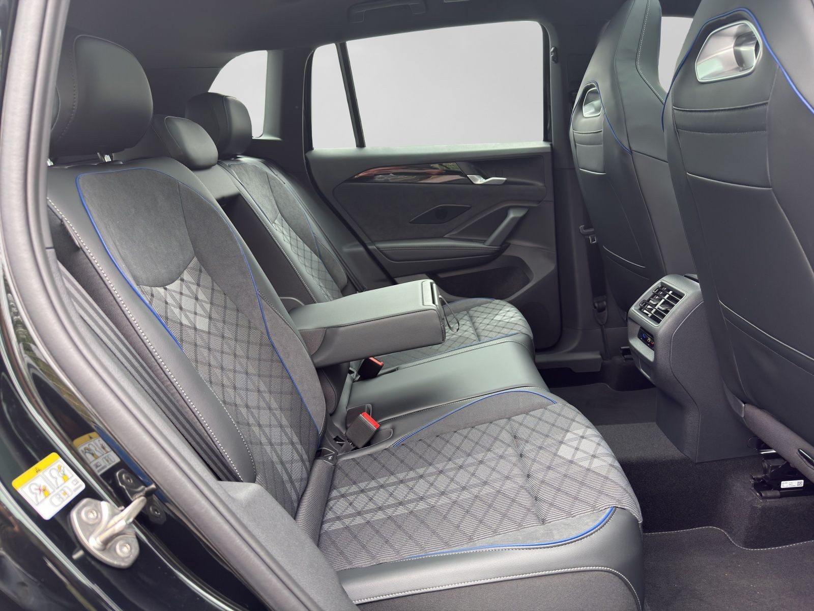 Volkswagen Tiguan – Bild 6