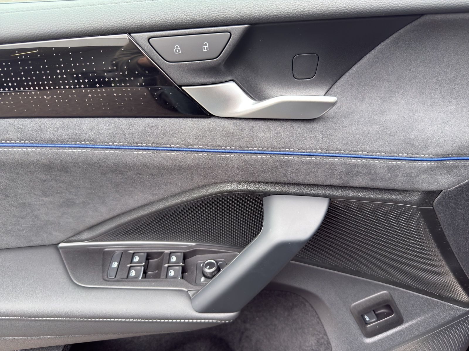 Volkswagen Tiguan – Bild 8