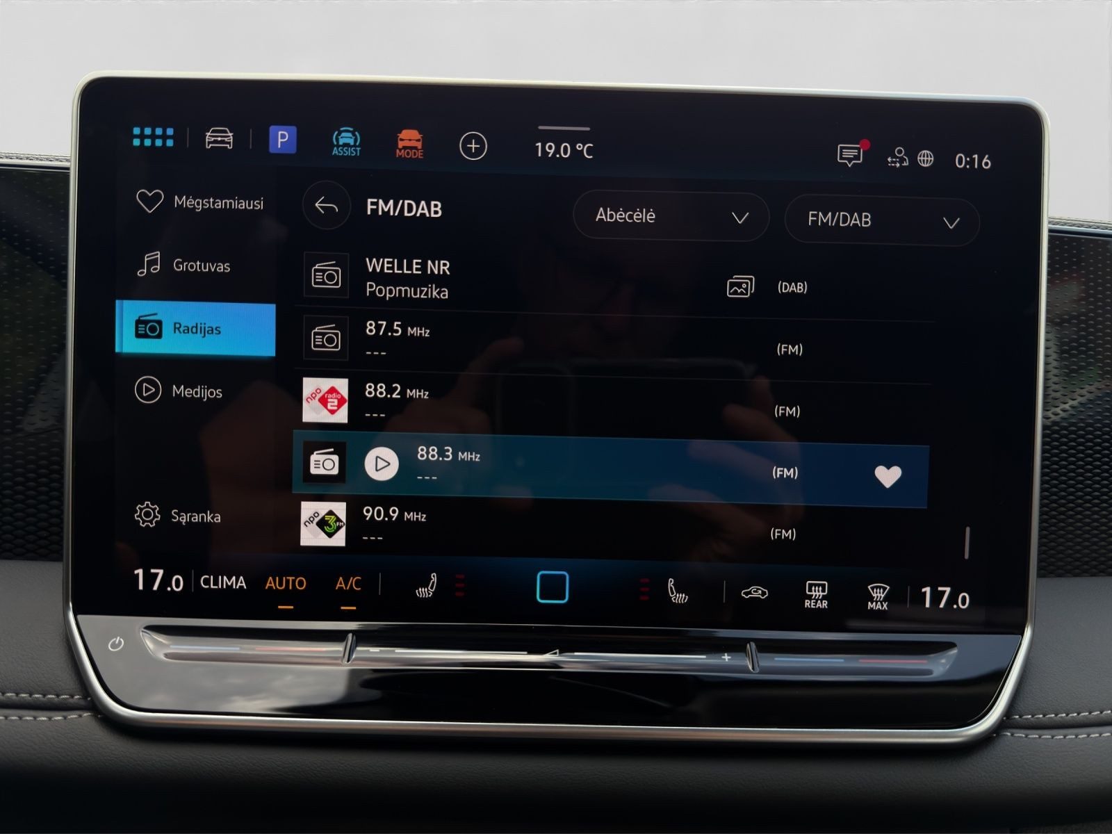Volkswagen Tiguan – Bild 15