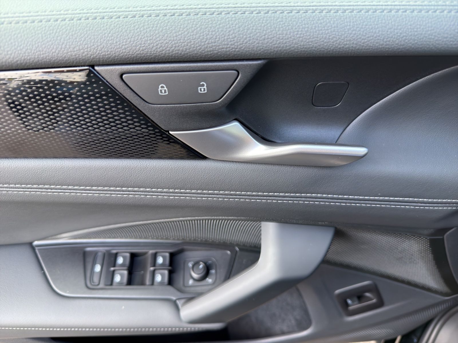 Volkswagen Tiguan – Bild 8