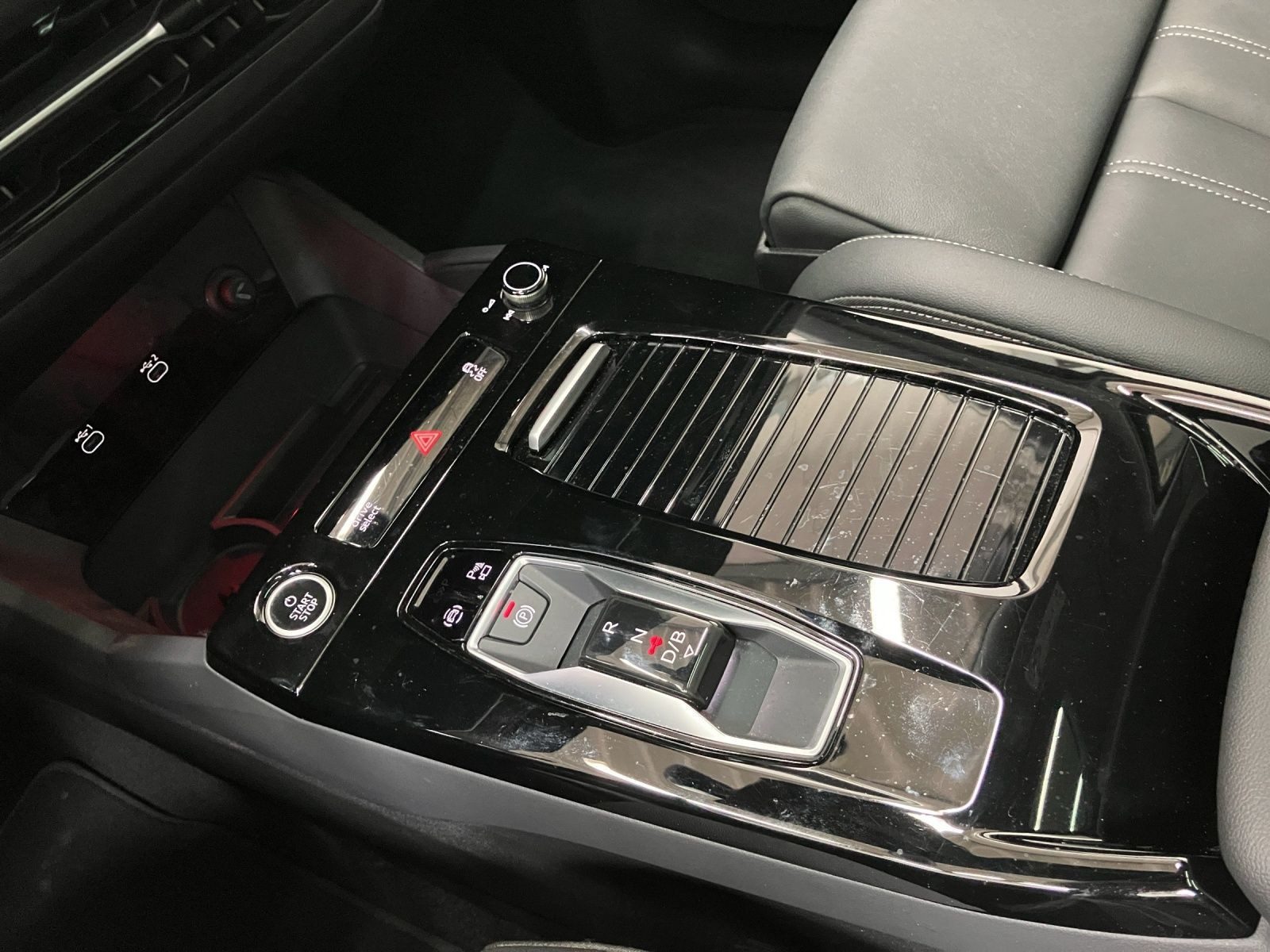 Audi Q6 e-tron – Bild 11