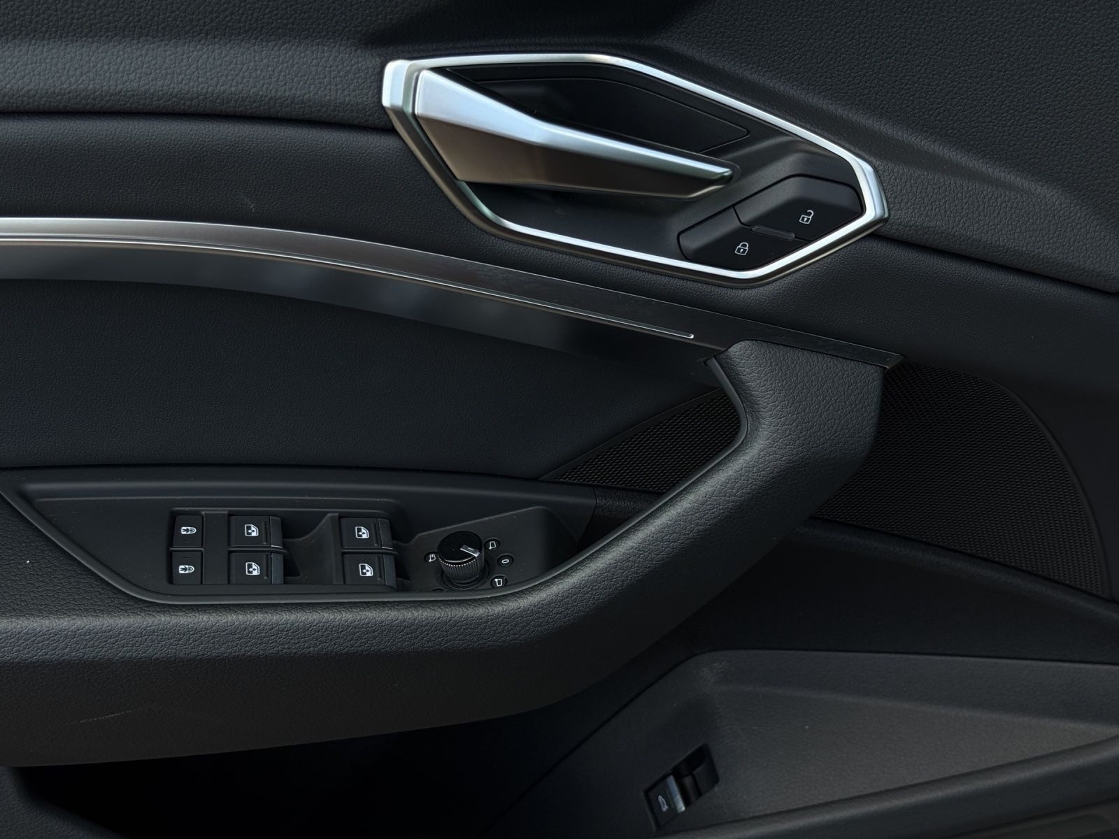 Audi Q8 e-tron – Bild 8
