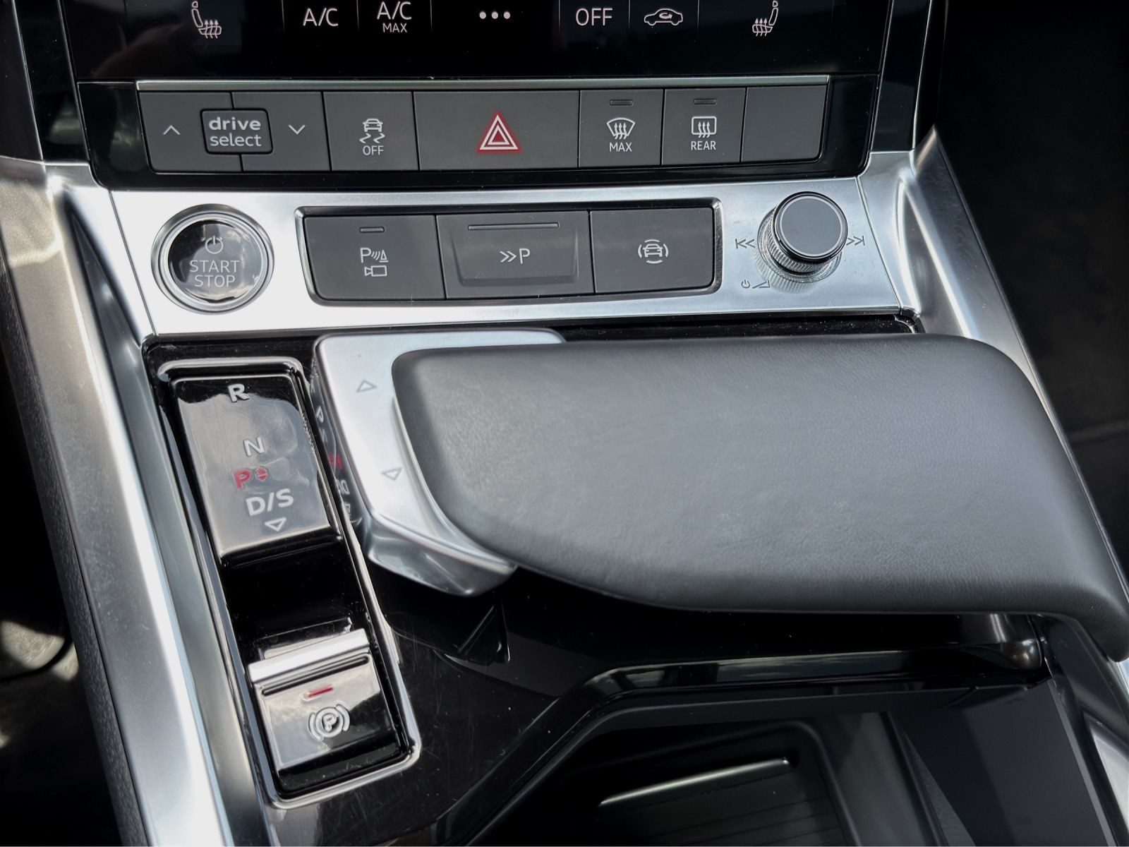 Audi Q8 e-tron – Bild 11