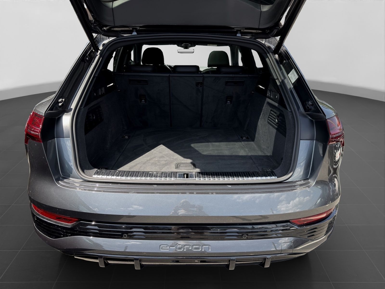 Audi Q8 e-tron – Bild 17