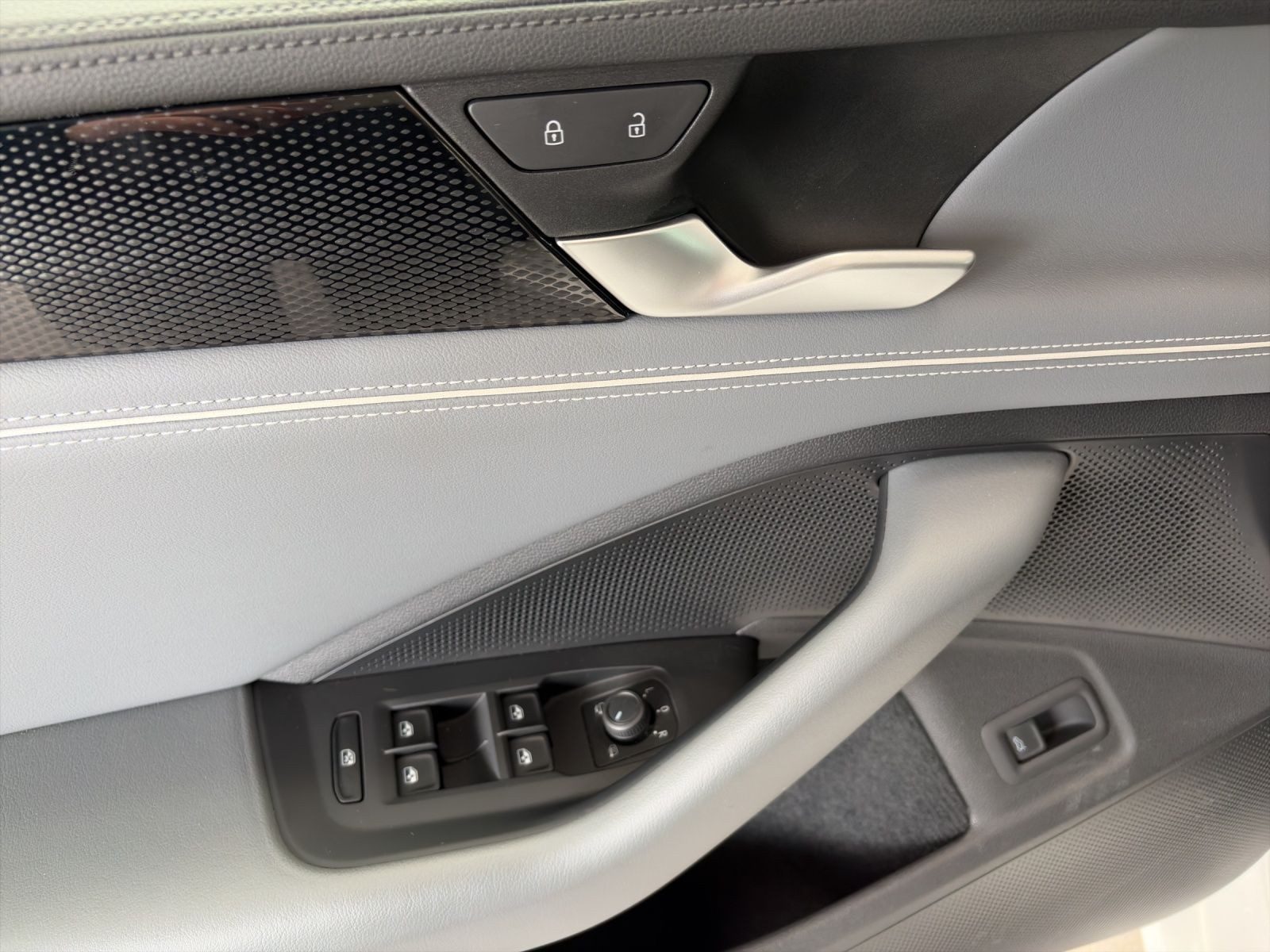 Volkswagen Passat Variant – Bild 8