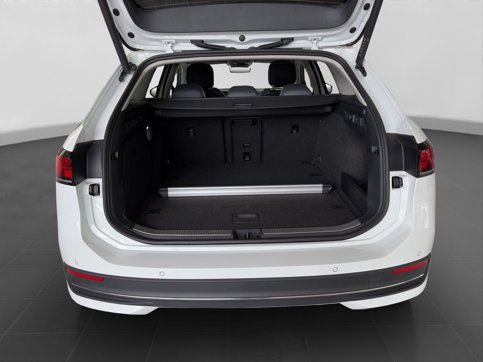 Volkswagen Passat Variant – Bild 17