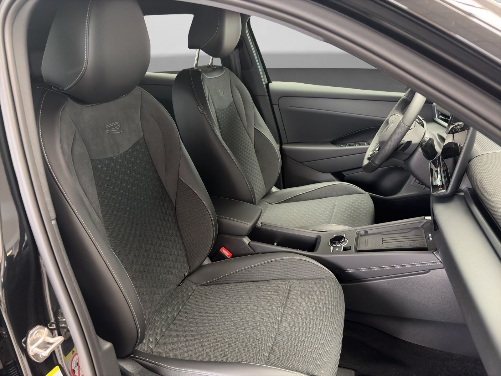 Volkswagen T-Roc – Foto 4