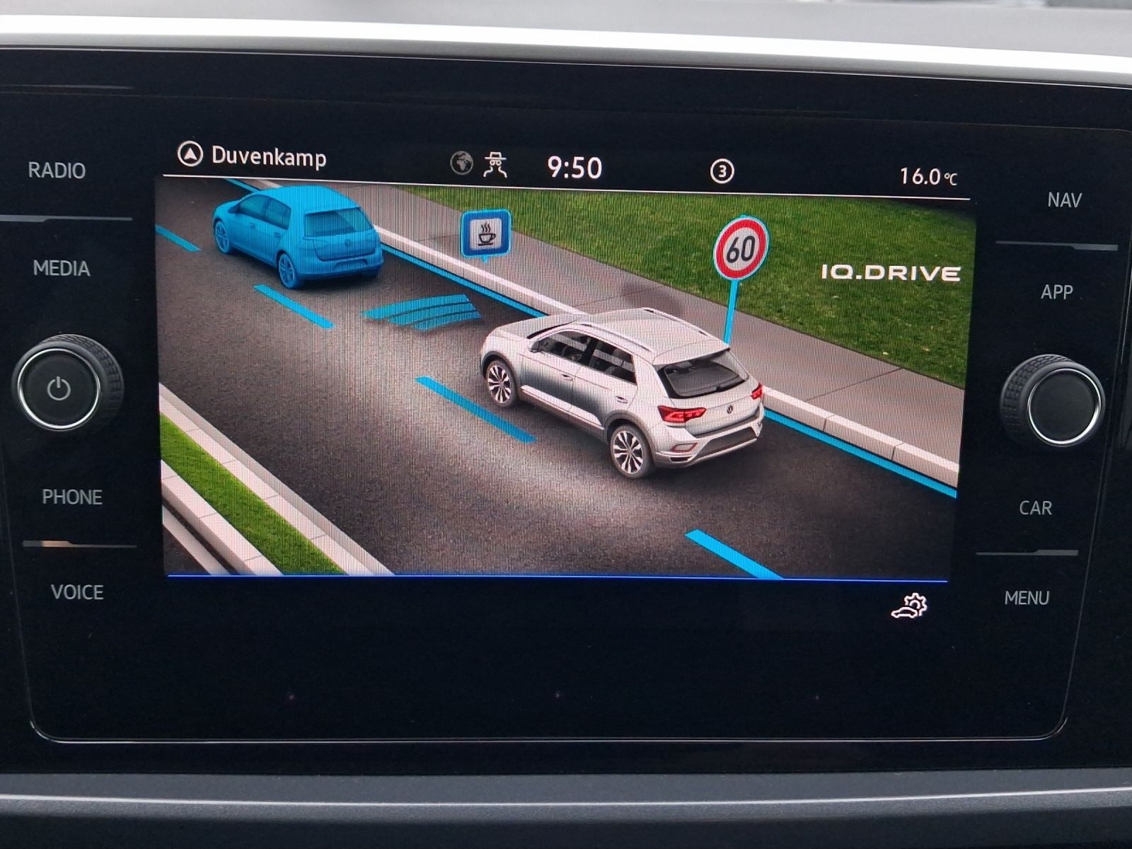 Volkswagen T-Roc – Foto 14