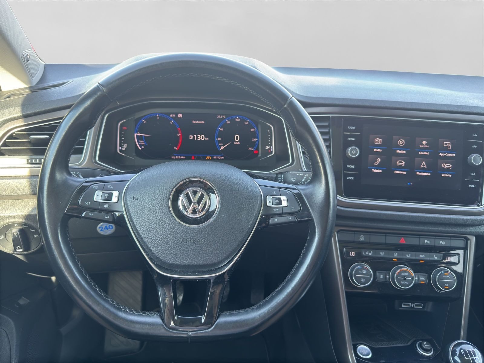 Volkswagen T-Roc – Foto 9