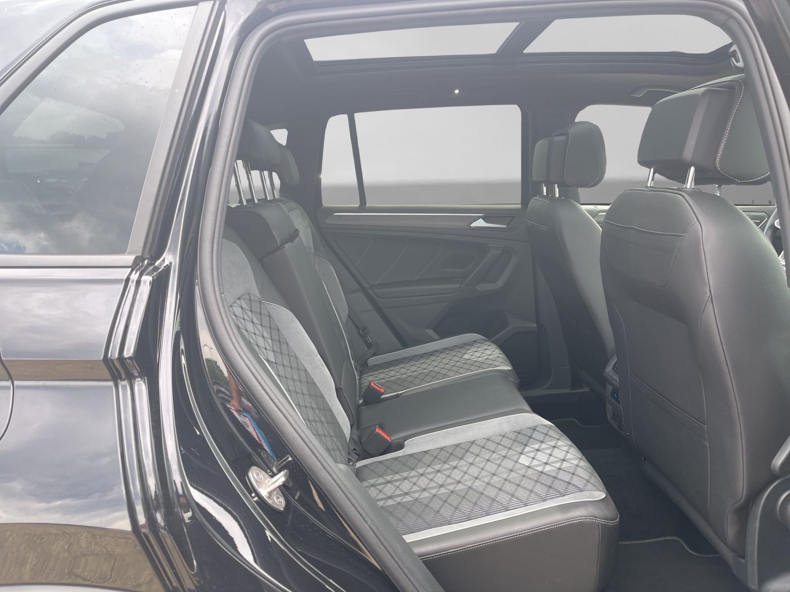 Volkswagen Tiguan – Bild 6