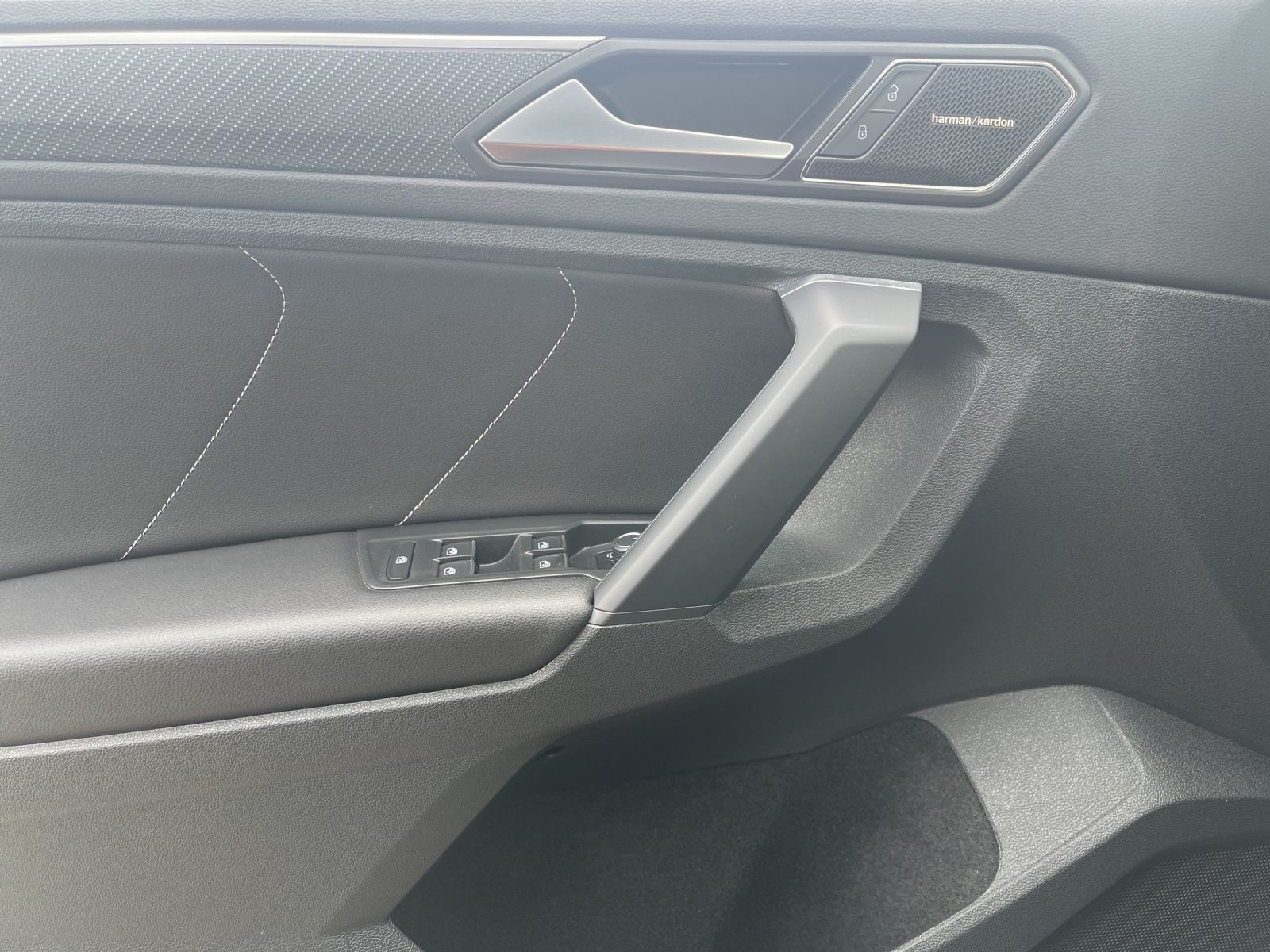 Volkswagen Tiguan – Bild 8