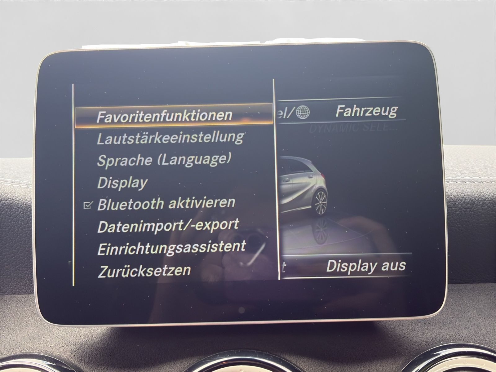 Mercedes-Benz A 180 – Bild 14