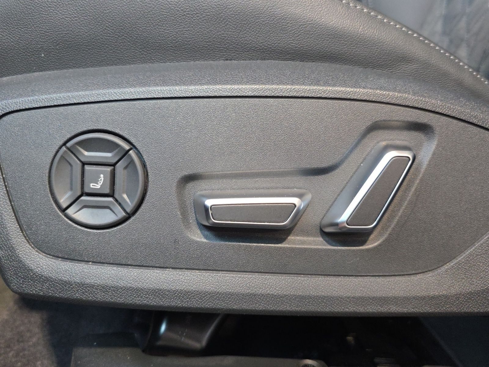 Audi Q6 e-tron – Foto 19