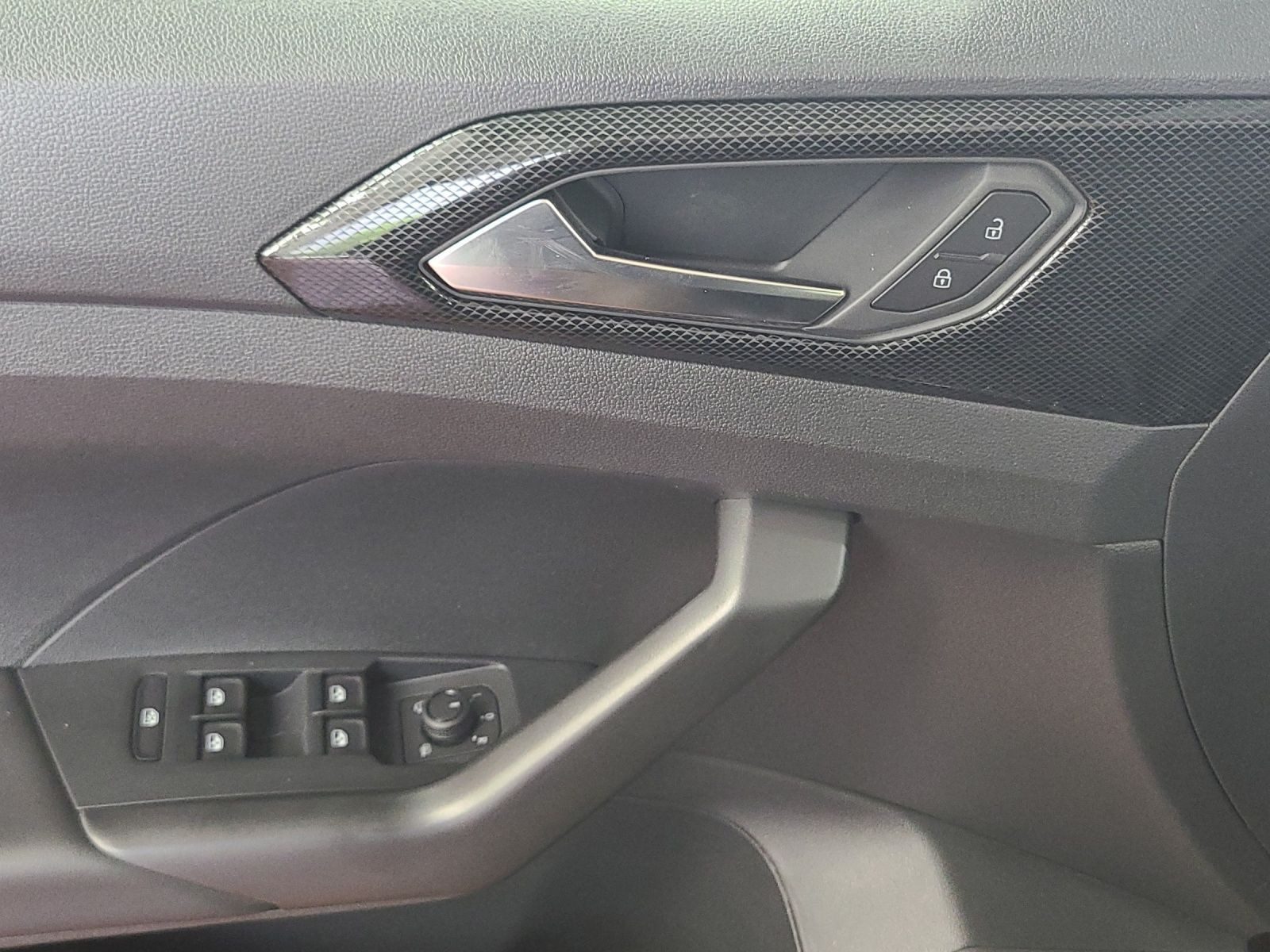 Volkswagen T-Cross – Bild 8