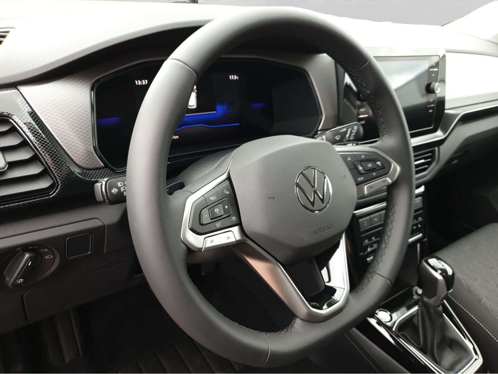 Volkswagen T-Cross – Bild 9