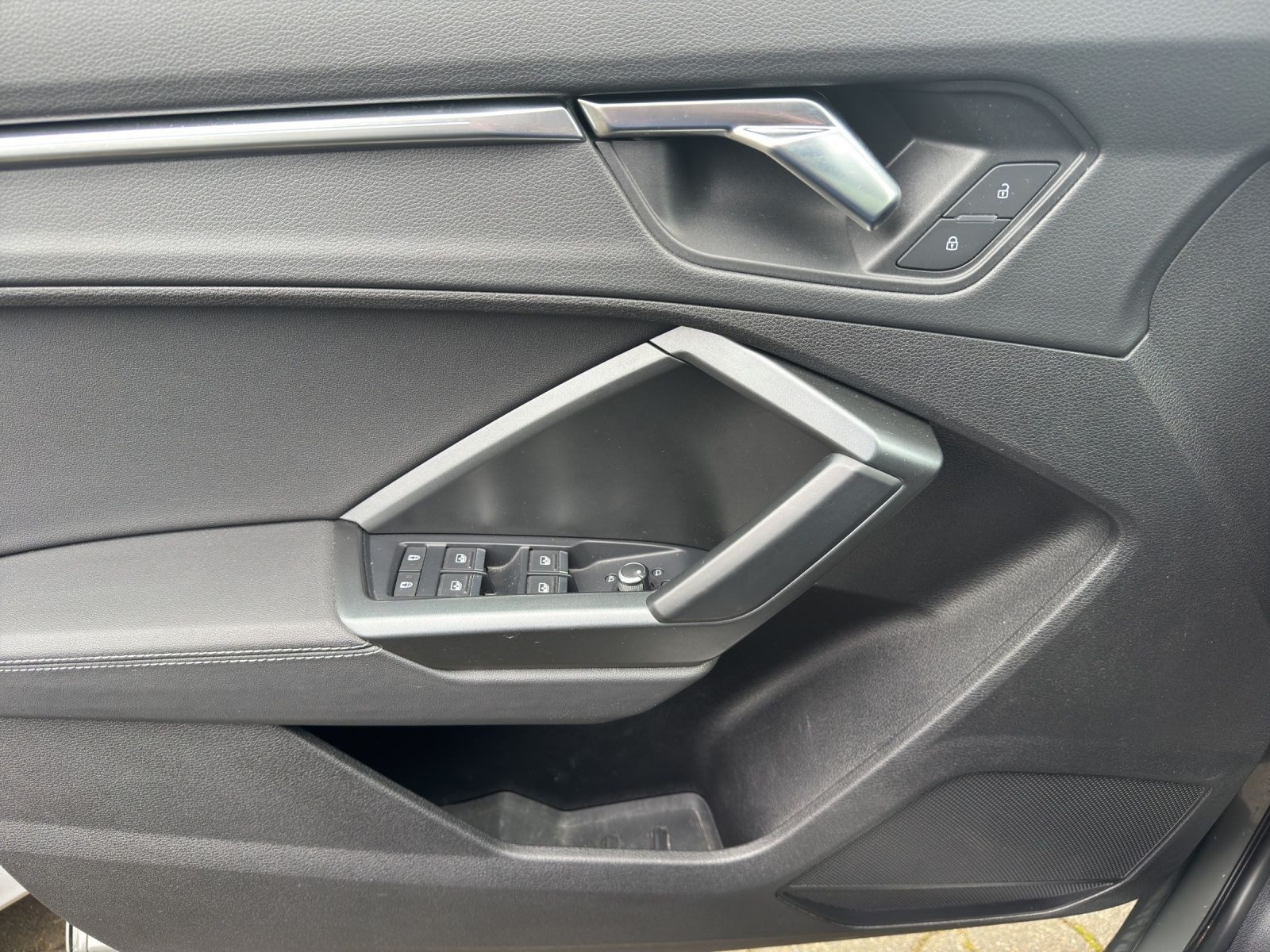 Audi Q3 – Foto 8