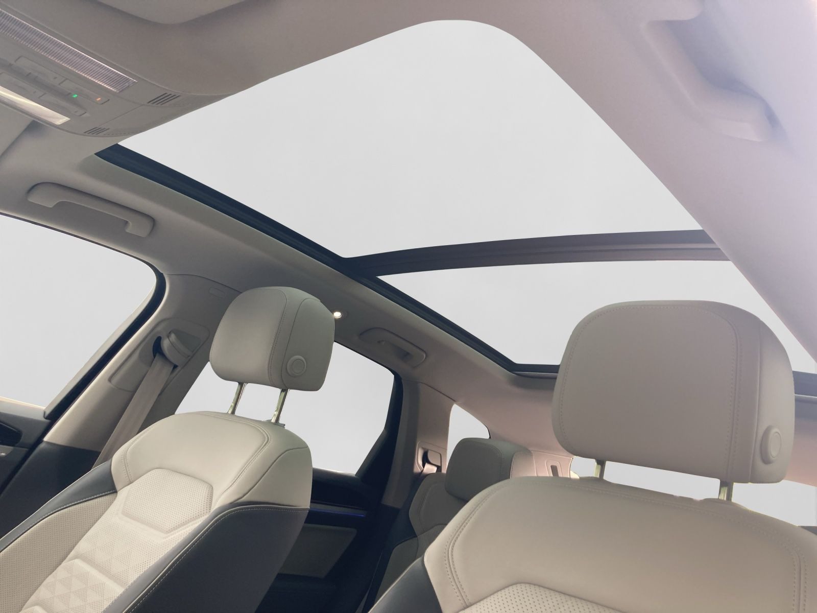 Volkswagen Touareg – Bild 17