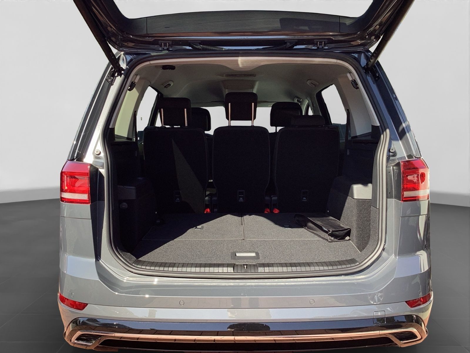 Volkswagen Touran – Bild 17