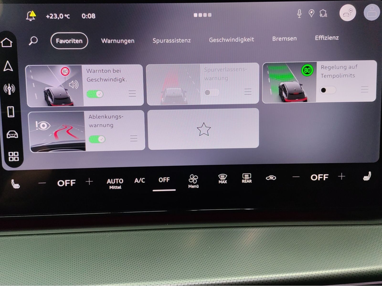 Audi Q3 – Foto 12