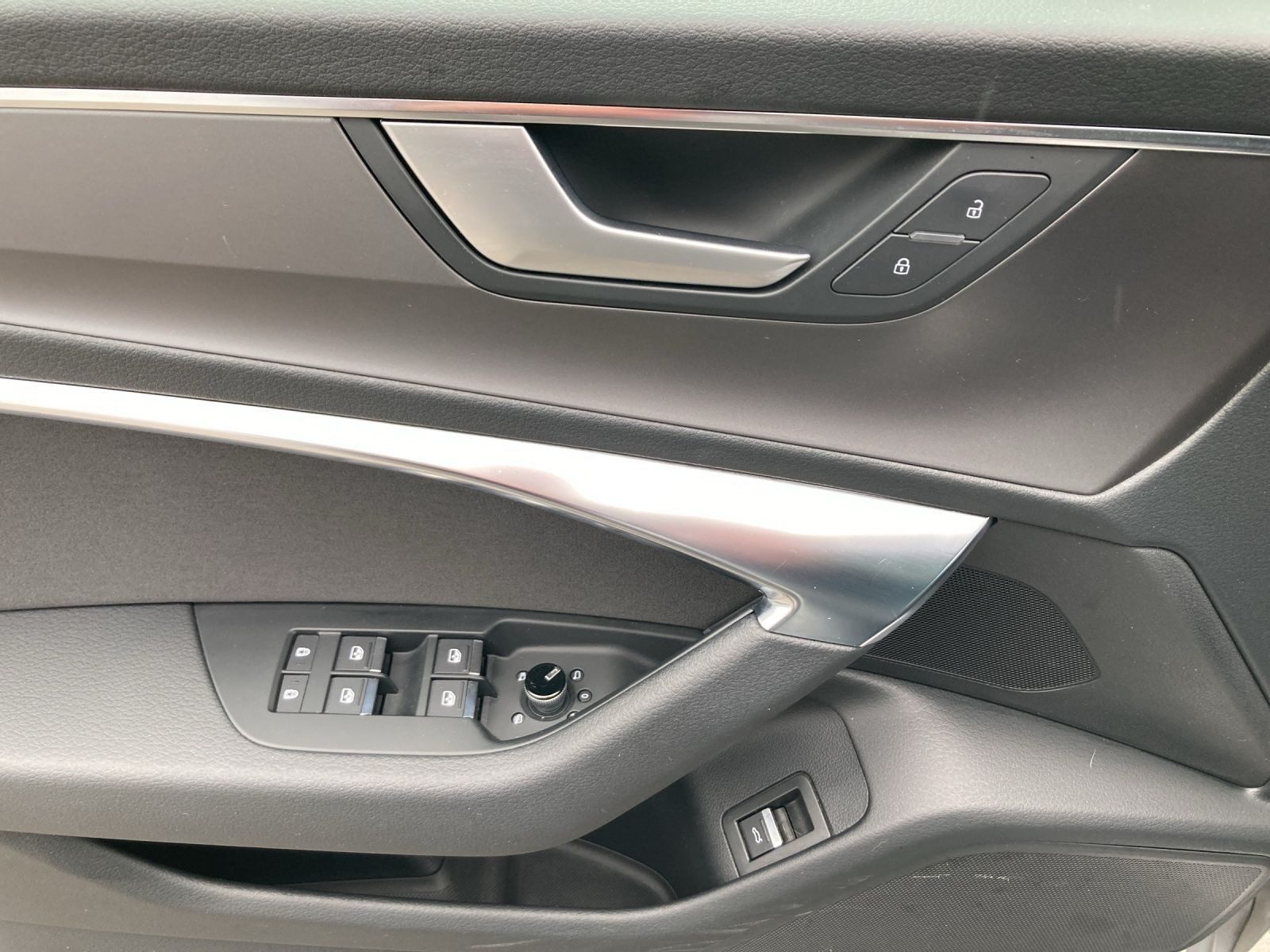 Audi A6 Avant – Foto 8