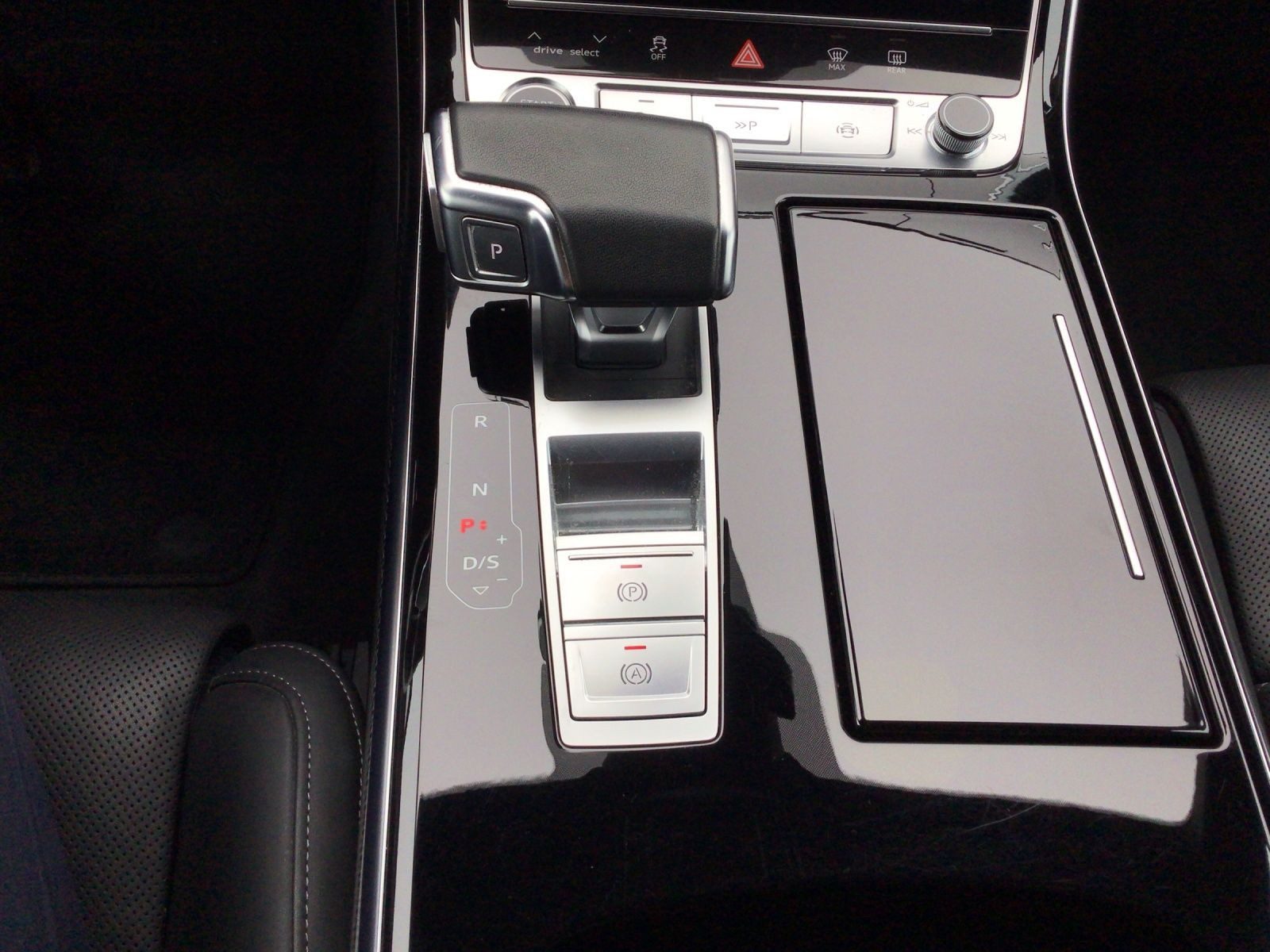 Audi A8 – Bild 11
