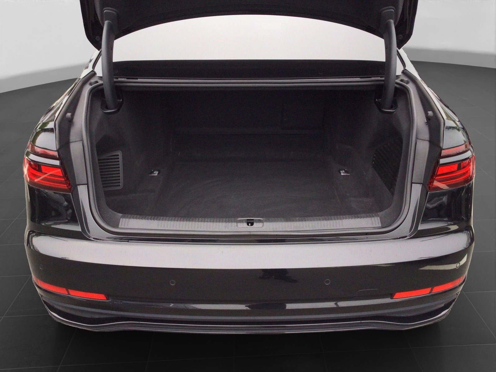 Audi A8 – Bild 17