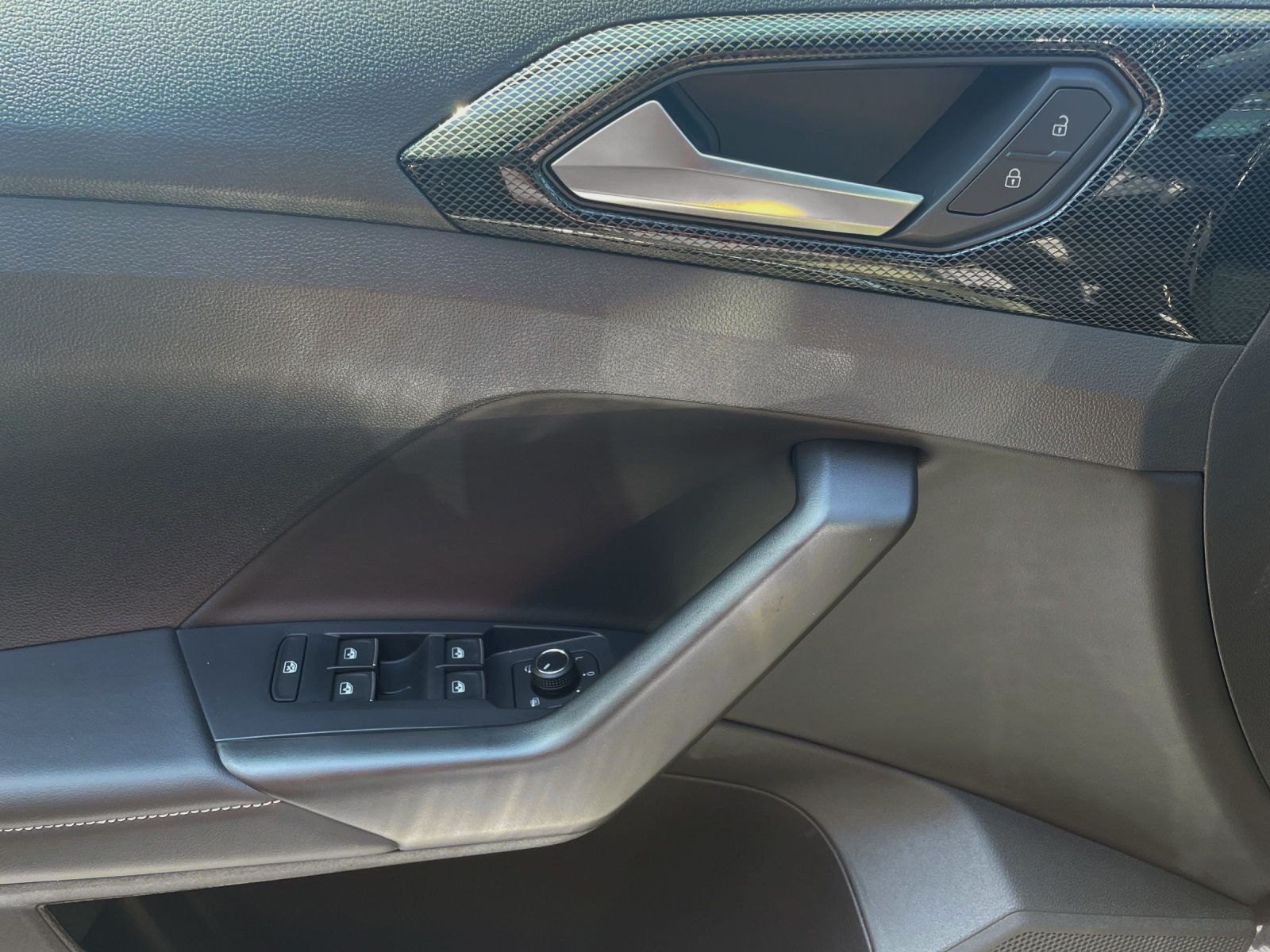 Volkswagen T-Cross – Bild 8