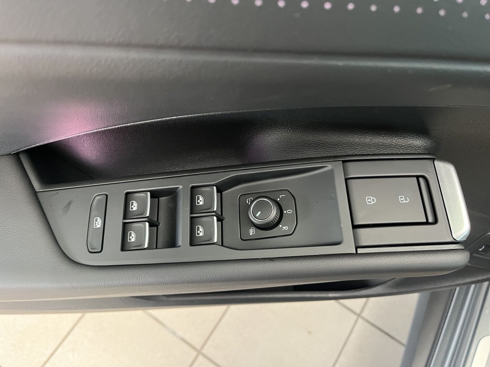 Volkswagen T-Roc – Bild 8