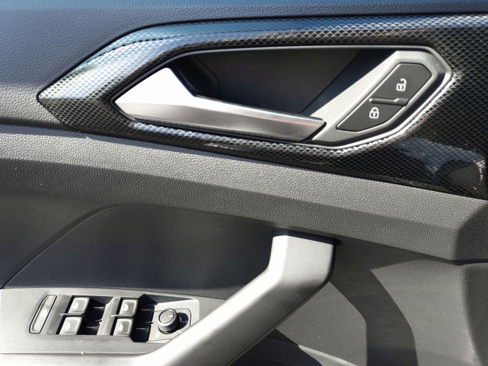 Volkswagen T-Cross – Bild 8
