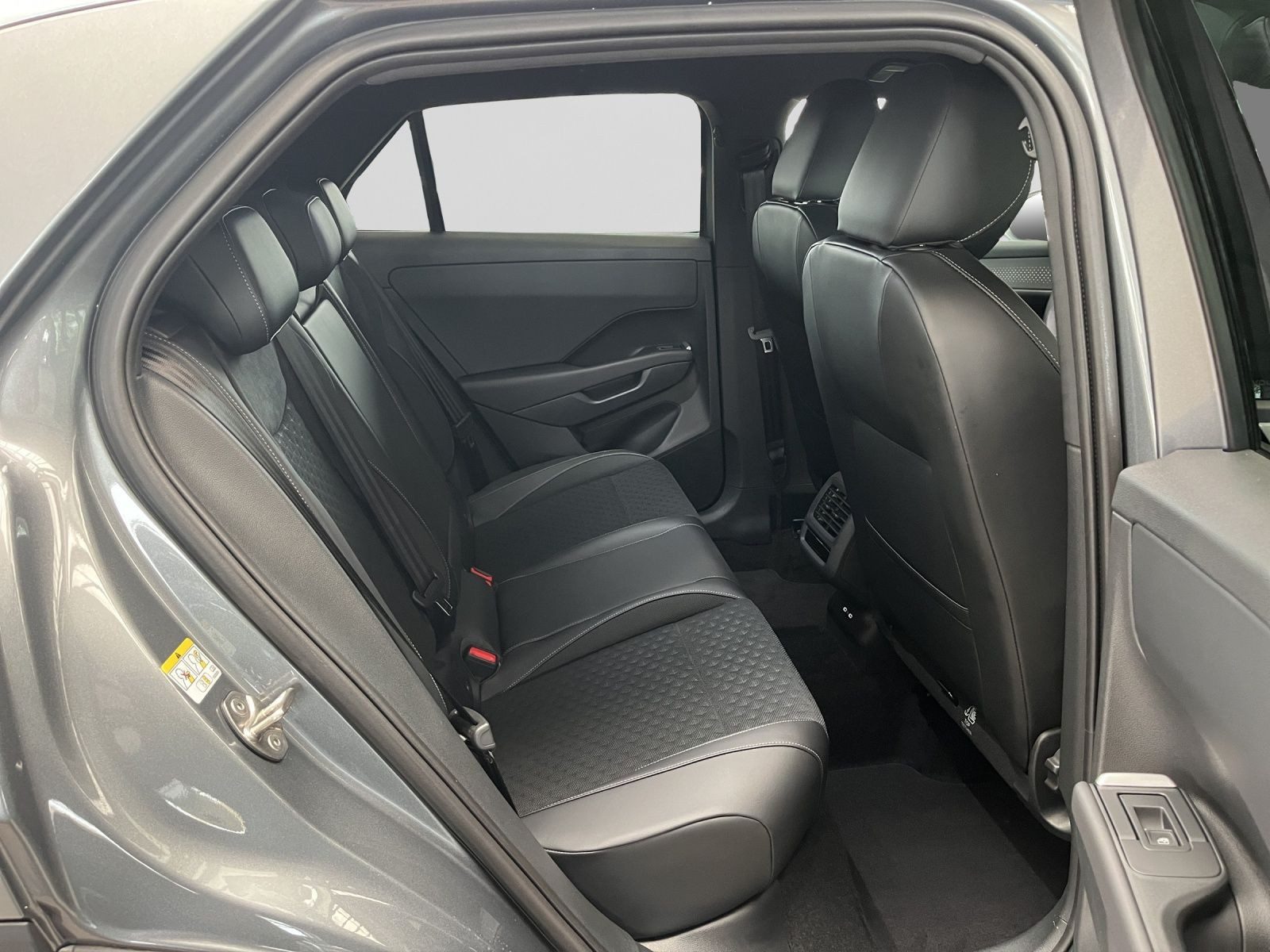 Volkswagen T-Roc – Foto 6