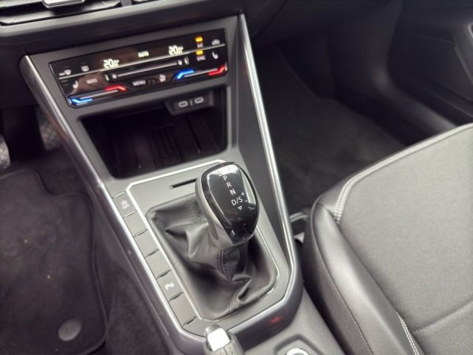 Volkswagen Taigo – Bild 11