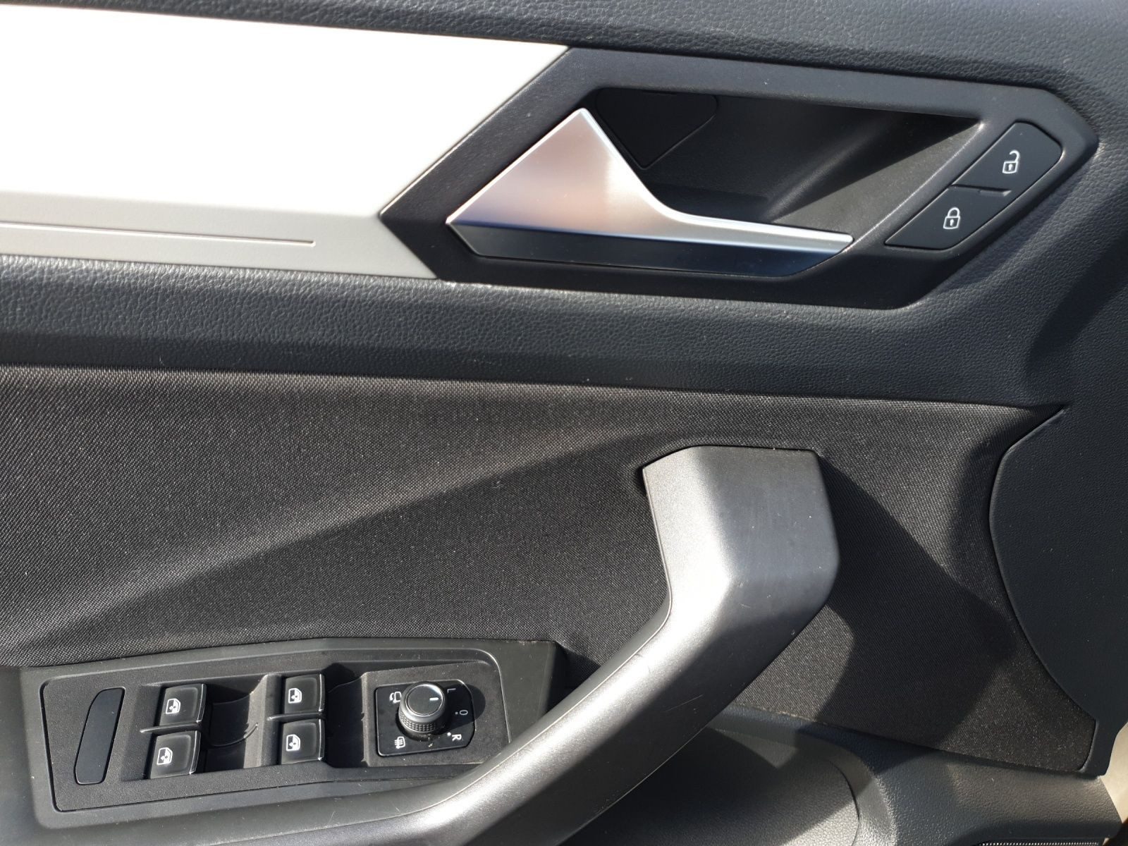 Volkswagen T-Roc Cabriolet – Bild 8