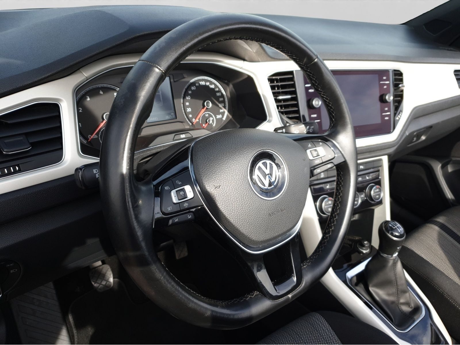 Volkswagen T-Roc Cabriolet – Bild 9