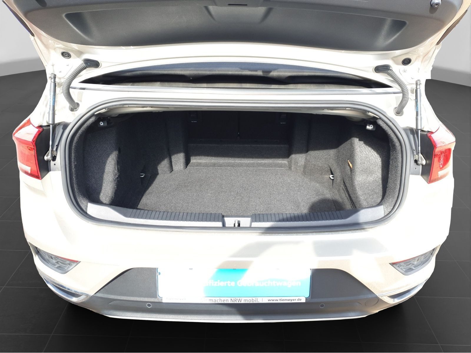 Volkswagen T-Roc Cabriolet – Bild 16