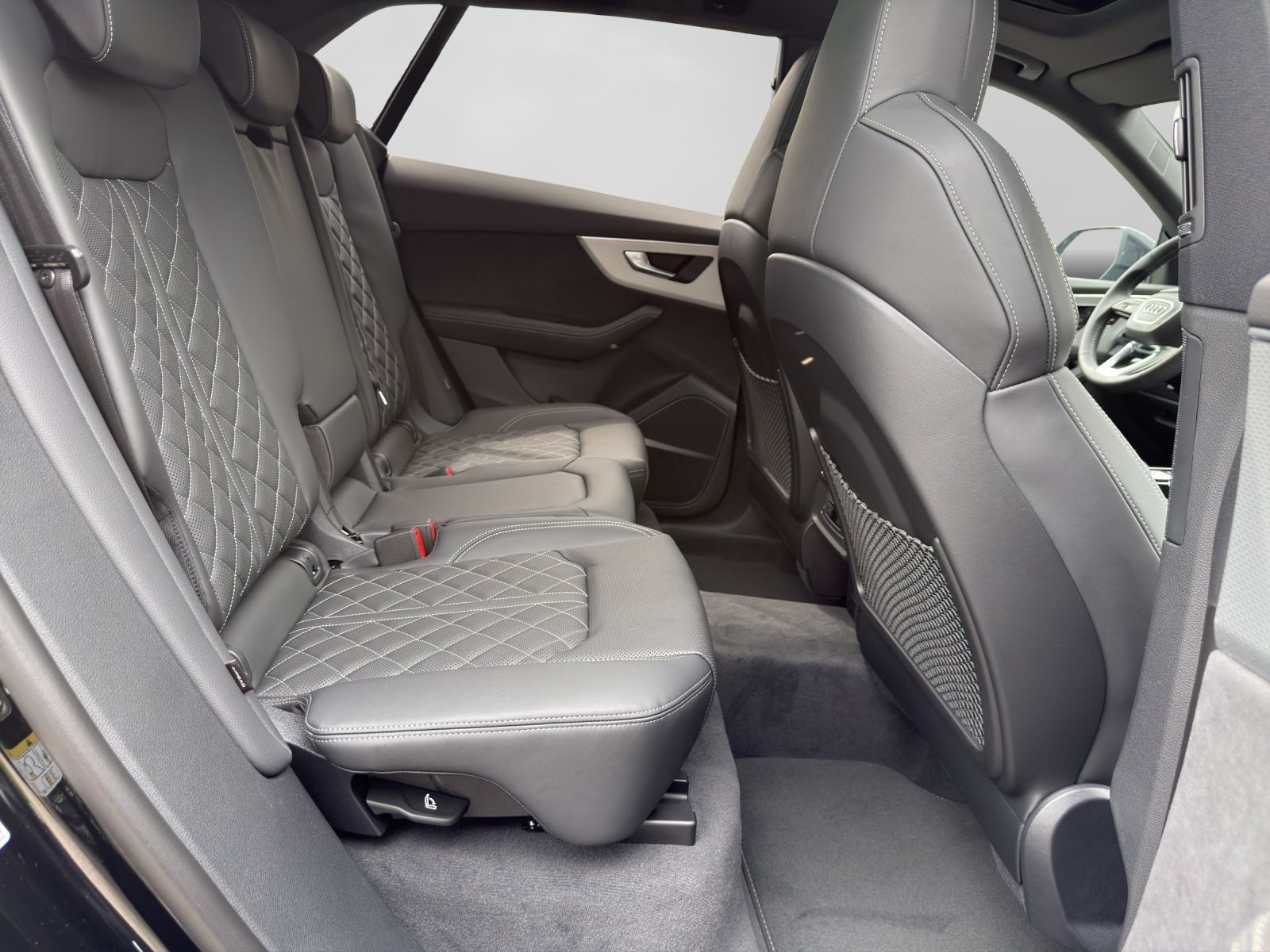 Audi Q8 – Foto 6