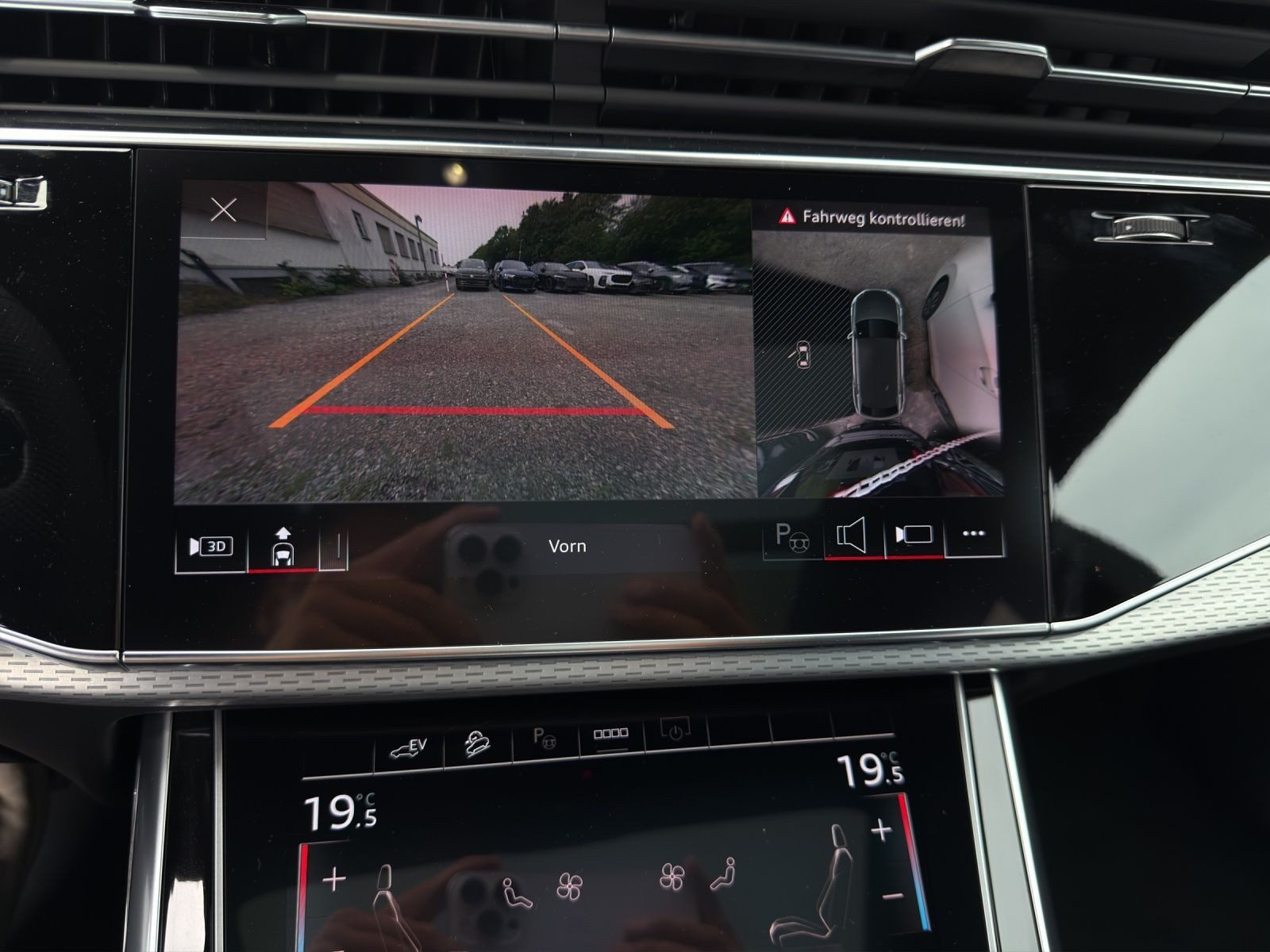 Audi Q8 – Foto 13